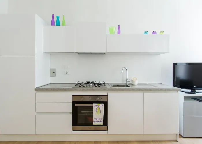 Apartment Guesthost - Belvedere White Flat