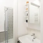 Guesthost - Belvedere White Flat Appartement *